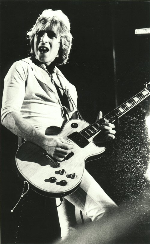 Mick Ronson live in 1974