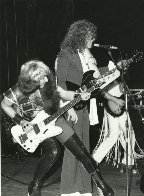 Overend Watts and Ian Hunter on stage