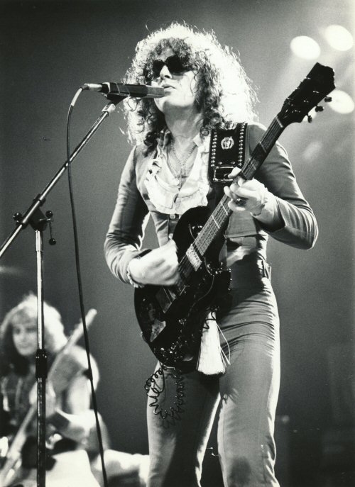 Ian Hunter (with Overend Watts in background)